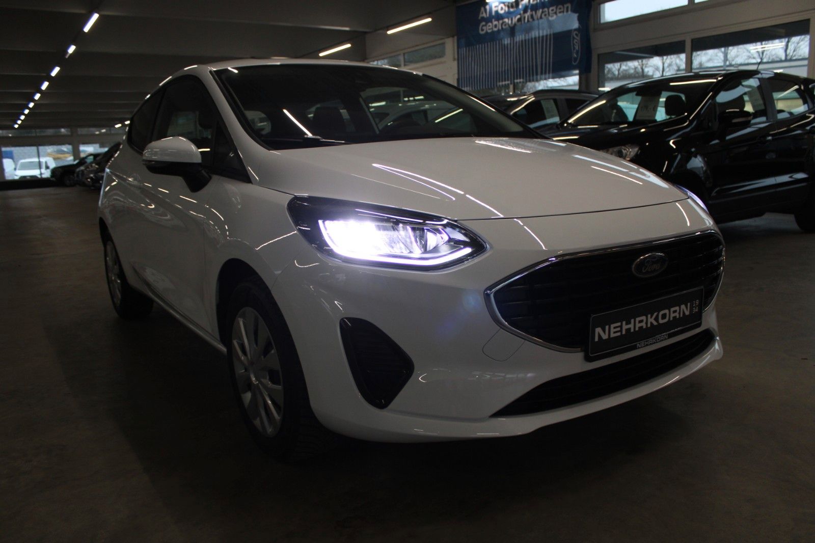 Fahrzeugabbildung Ford Fiesta Trend KLIMA LED WinterPaket PDC 1.Hand