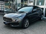 Maserati Levante Q4 Voll Voll  2.Hand Scheckheft - Maserati mit Diesel-Antrieb: Geländewagen, Automatik