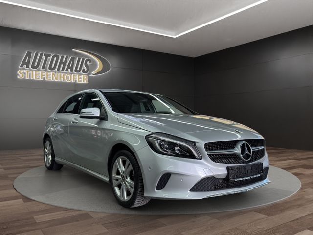 Mercedes-Benz A 180 A -Klasse/LED-Scheinwerfer/Navi/PDC-Camera