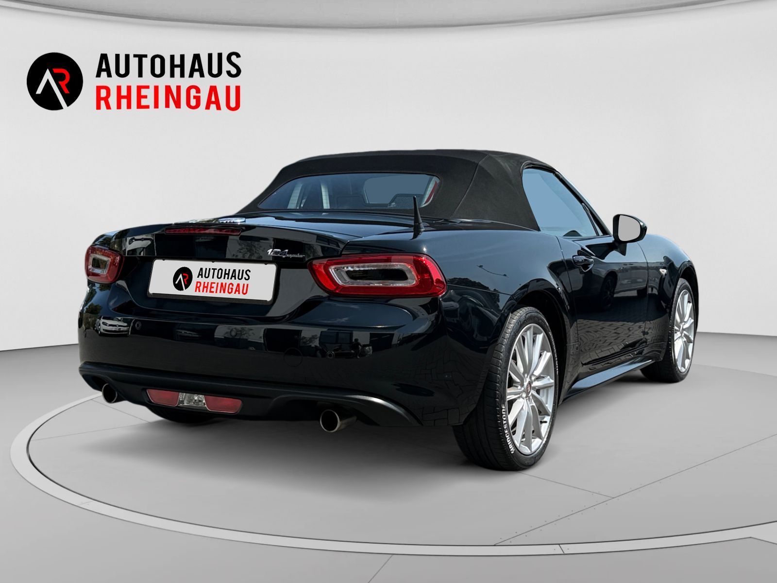 Fahrzeugabbildung Fiat 124 Spider 1.4 MultiAir Turbo Lusso*RFK*BOSE*LED