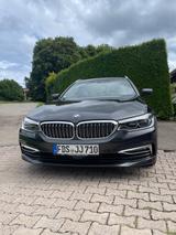 BMW 520d xDrive Touring Automatik, Luxury Line, AHK - BMW: Massagesitze, Kombi