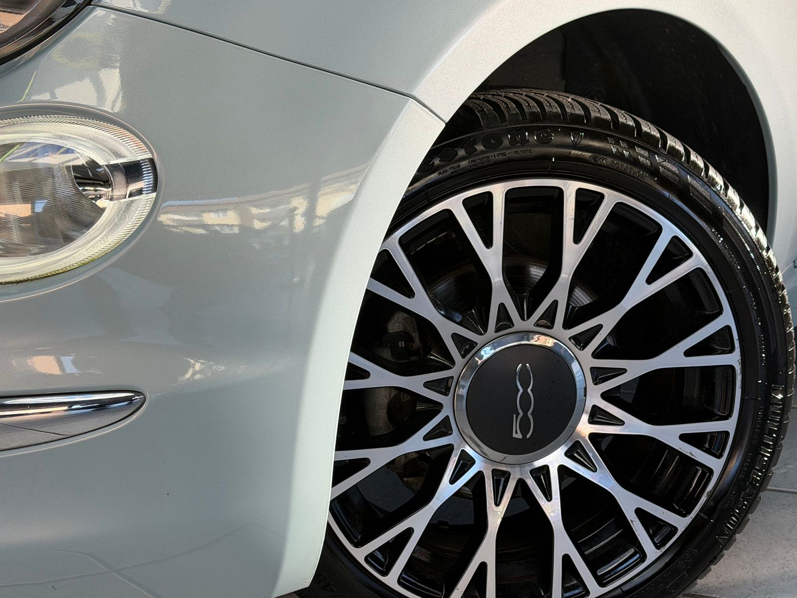 Fahrzeugabbildung Fiat 500C /KLIMA/BLUETOOTH/NAVI/PDC