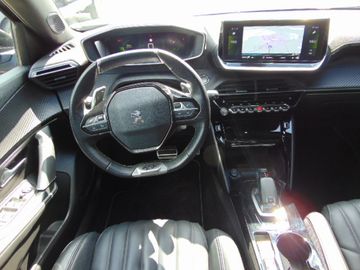 Bild 12 Peugeot 2008 GT