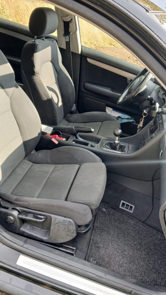 Audi A4 2006 — photo 10