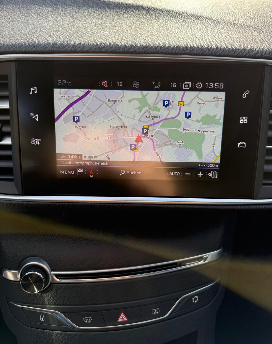 Peugeot 308 SW GT Diesel Pano Navi Kamera SHZ Alcantara