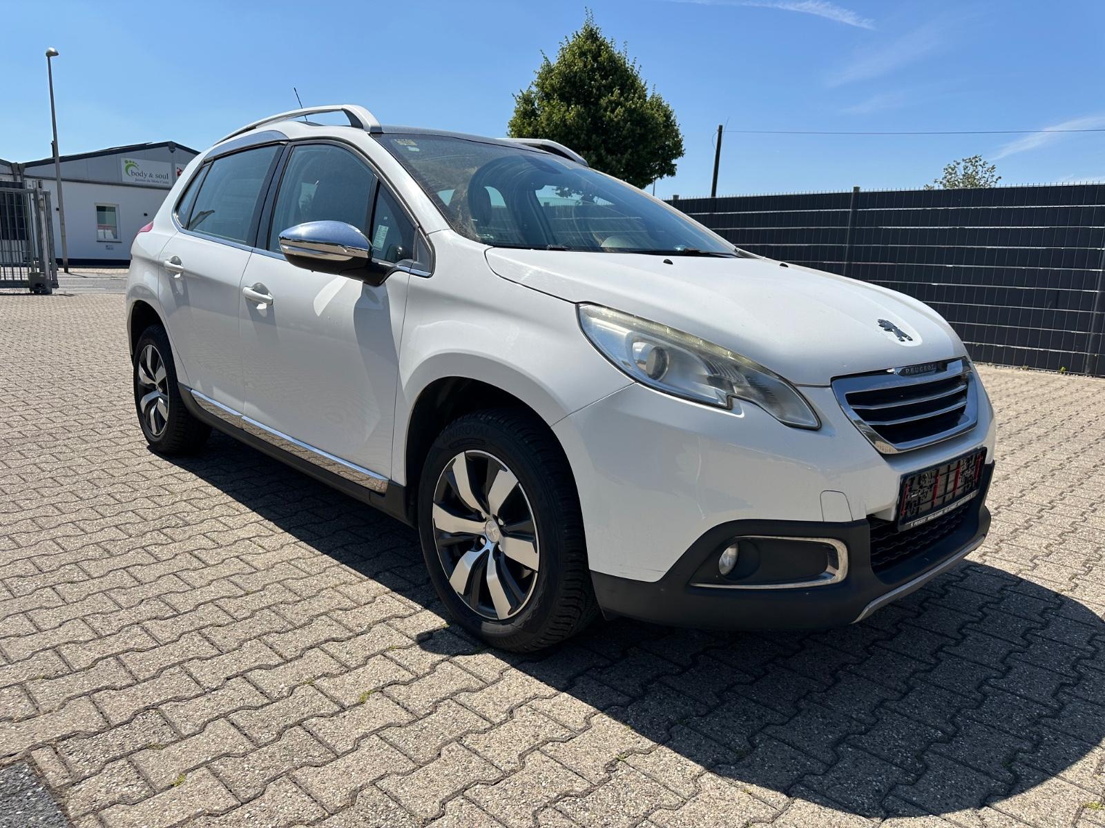 Peugeot 2008 Allure Panorama Xenon Leder Schekheft
