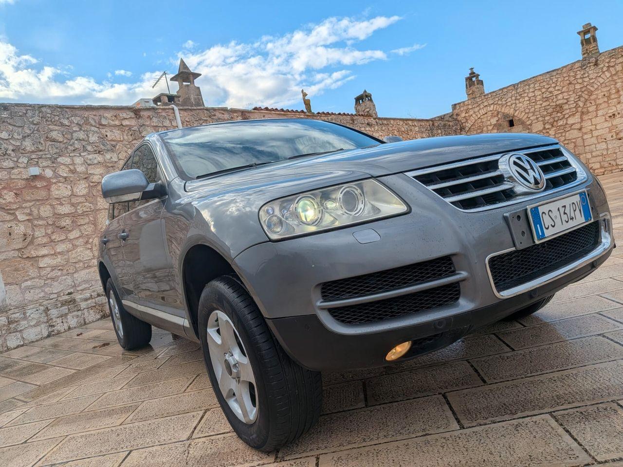 Volkswagen Touareg 2004 — photo 5