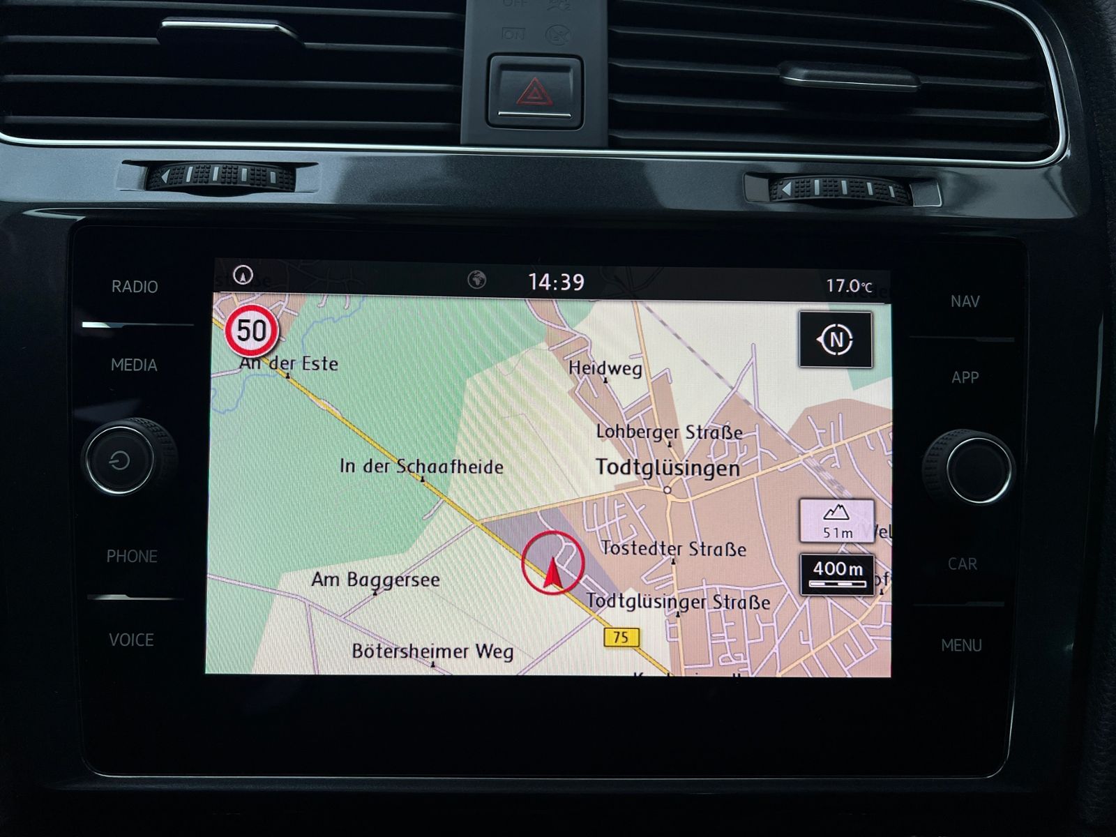 Fahrzeugabbildung Volkswagen Golf VII Comfortline 1.5 TSI ACT *Standhzg.,LED,