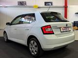 Skoda Fabia Cool Edition*1 HAND*KLIMA*USB*ALLWETTER*HU - Skoda Fabia Edition mit Benzin-Antrieb