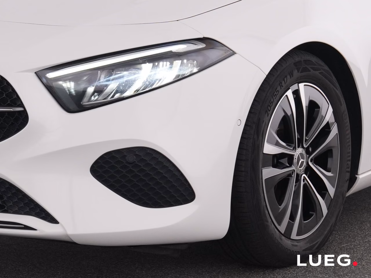 Mercedes-Benz A-Class d Progressive+MBUX+Pano+LED-HP+AHK+SHZ+RFK, миниатюра 9
