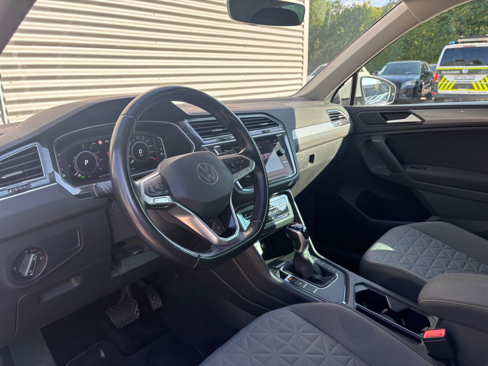 Fahrzeugabbildung Volkswagen Tiguan Life 1.4 TSI eHybrid
