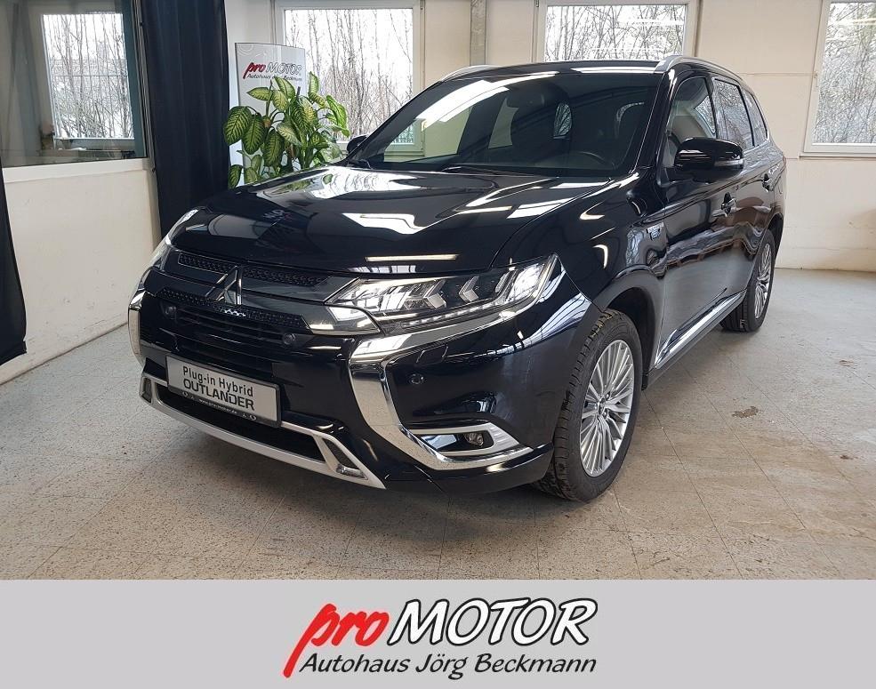Mitsubishi Outlander 2.4 PHEV 4WD Plus mit Intro-Paket