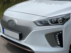 Fahrzeugabbildung Hyundai IONIQ Elektro Premium *Kamera*Totwinkel*ACC*LED*