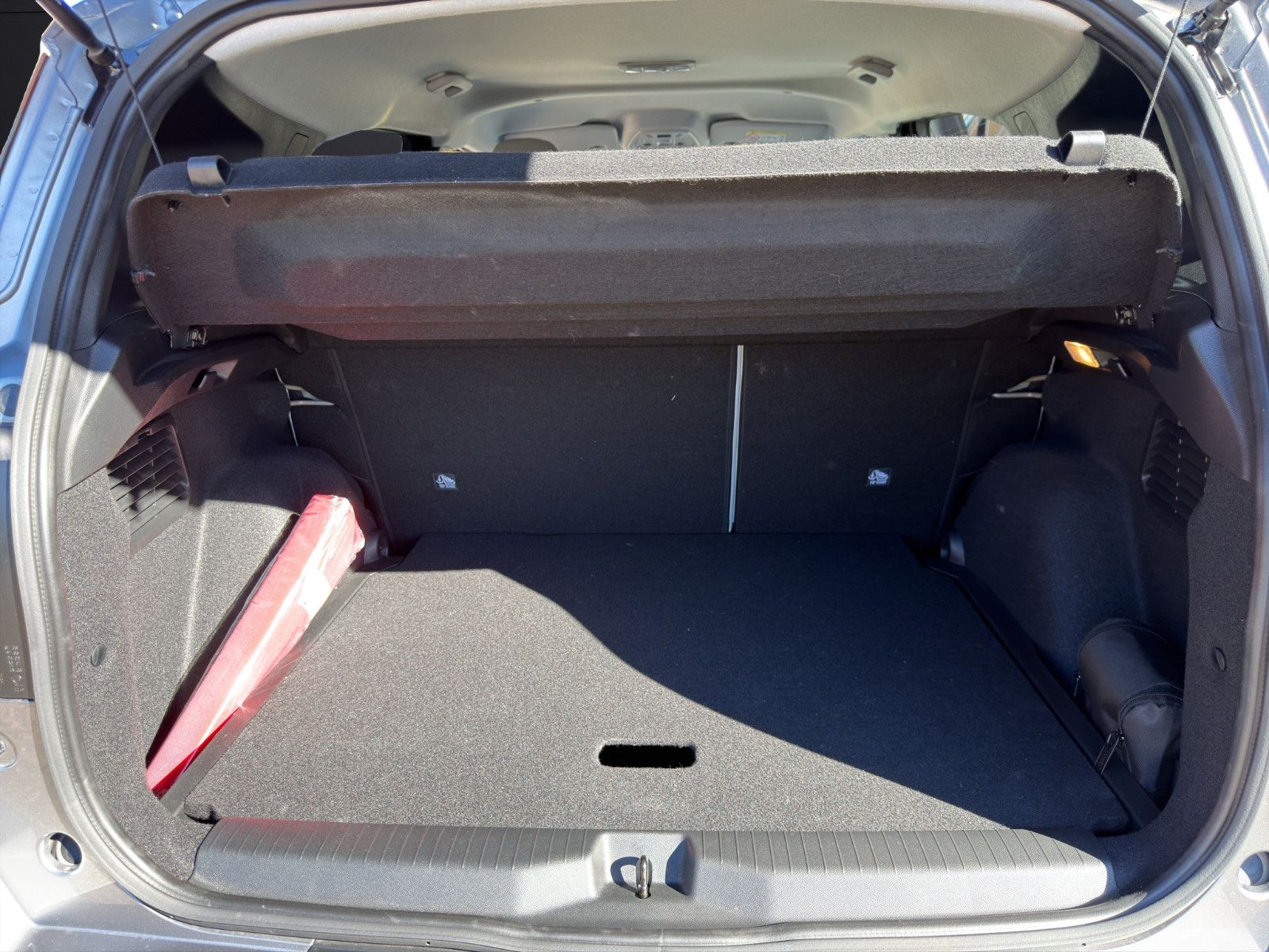 Fahrzeugabbildung Citroën C3 Aircross  Hybrid 145 MAX/Navi/Head Up/Tempo