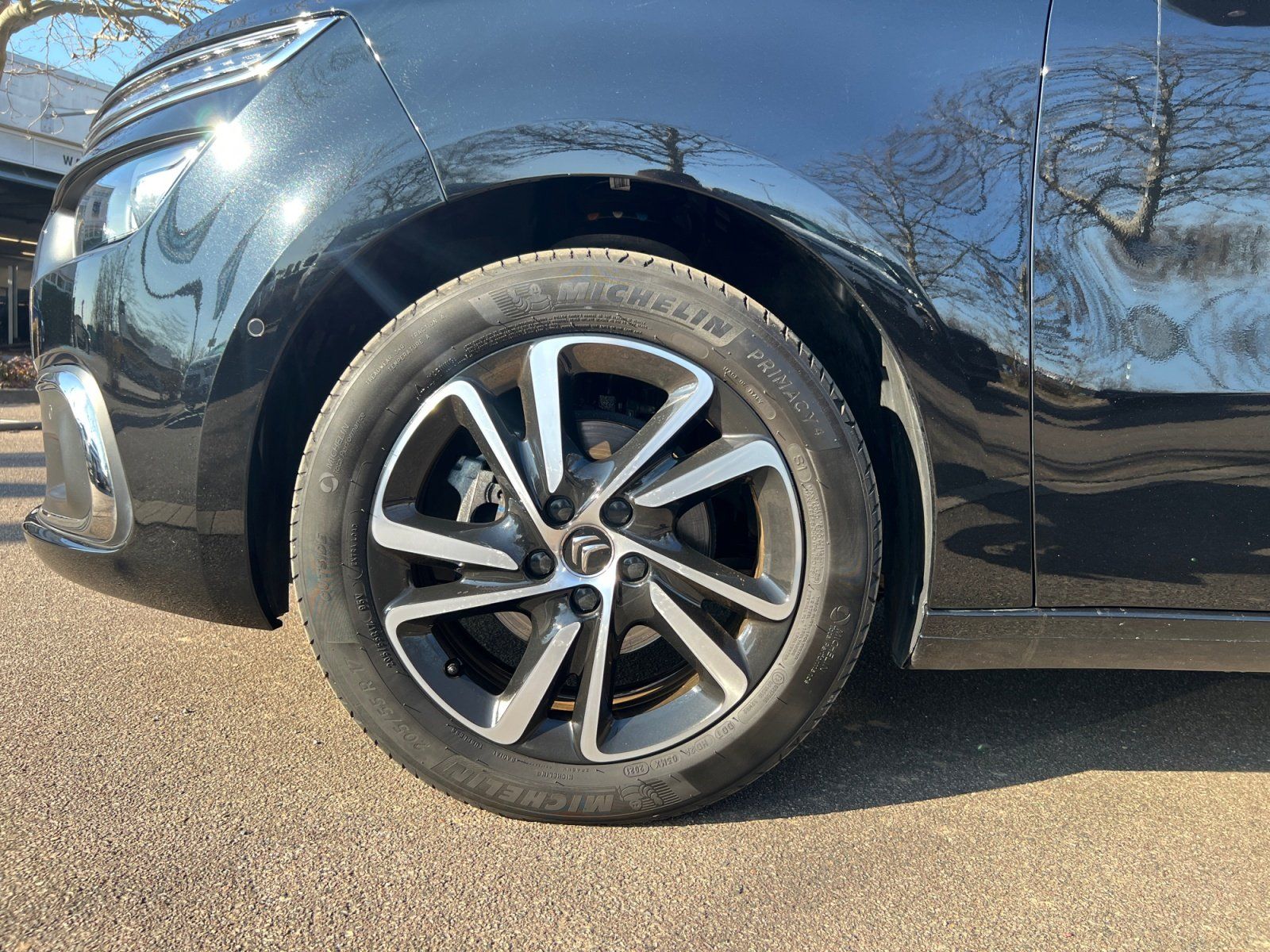Fahrzeugabbildung Citroën Grand C4 SpaceTourer BlueHDi 130 EAT8 7 Sitzer