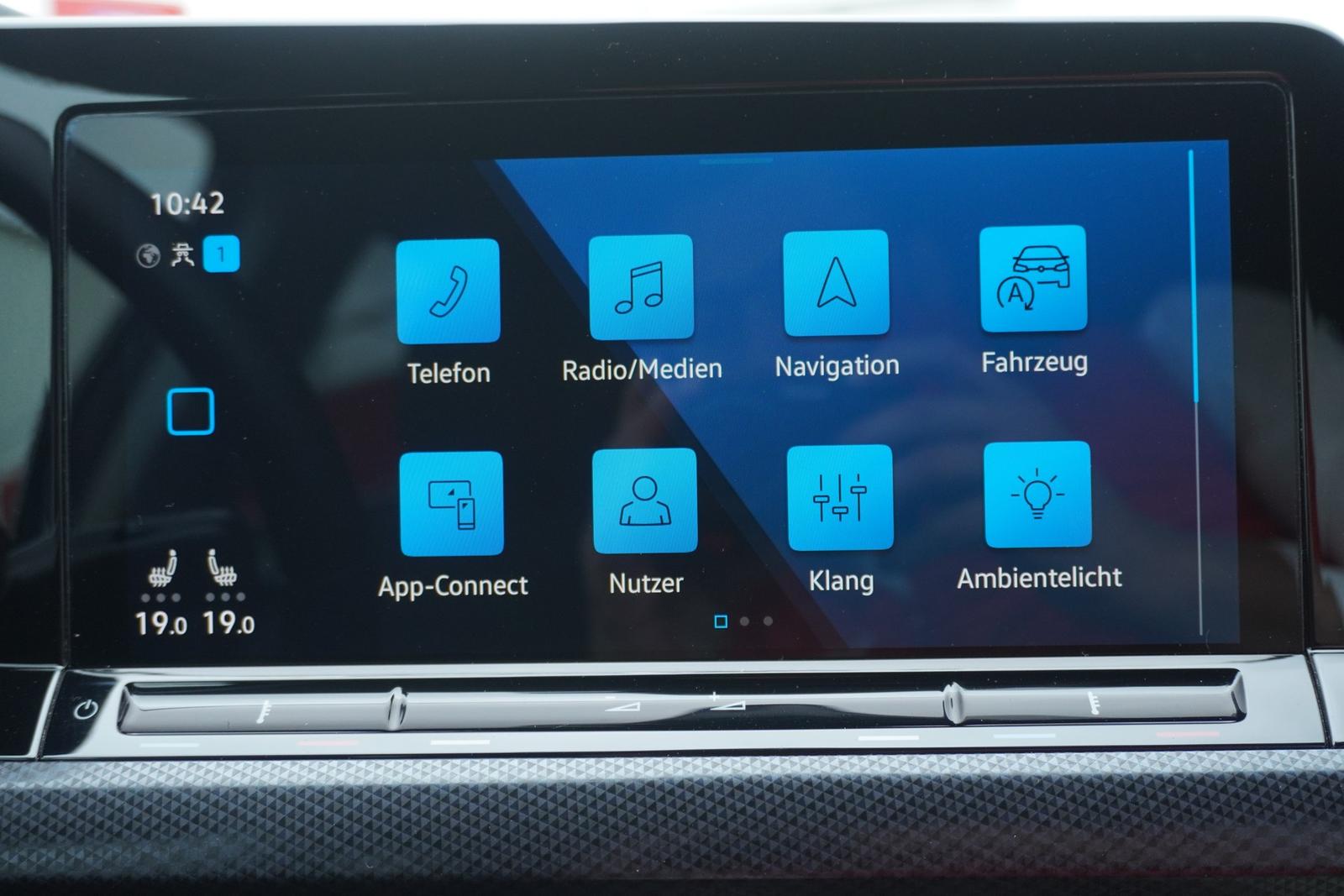 Volkswagen Golf VIII eTSI Klimaaut. LED Navi Kamera, миниатюра 24