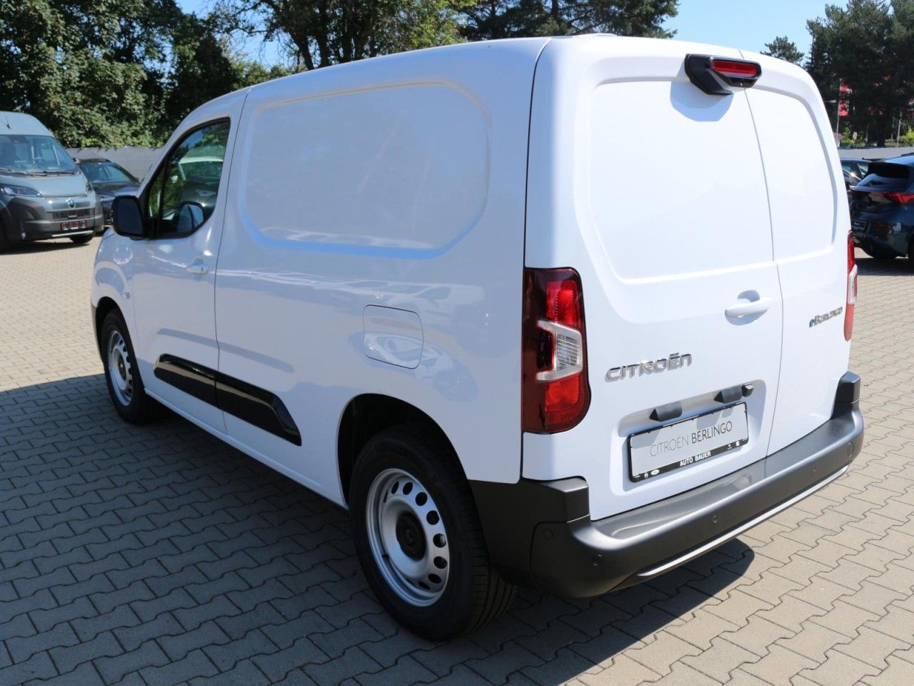 Fahrzeugabbildung Citroën ë-BERLINGO L1+ 100 kW