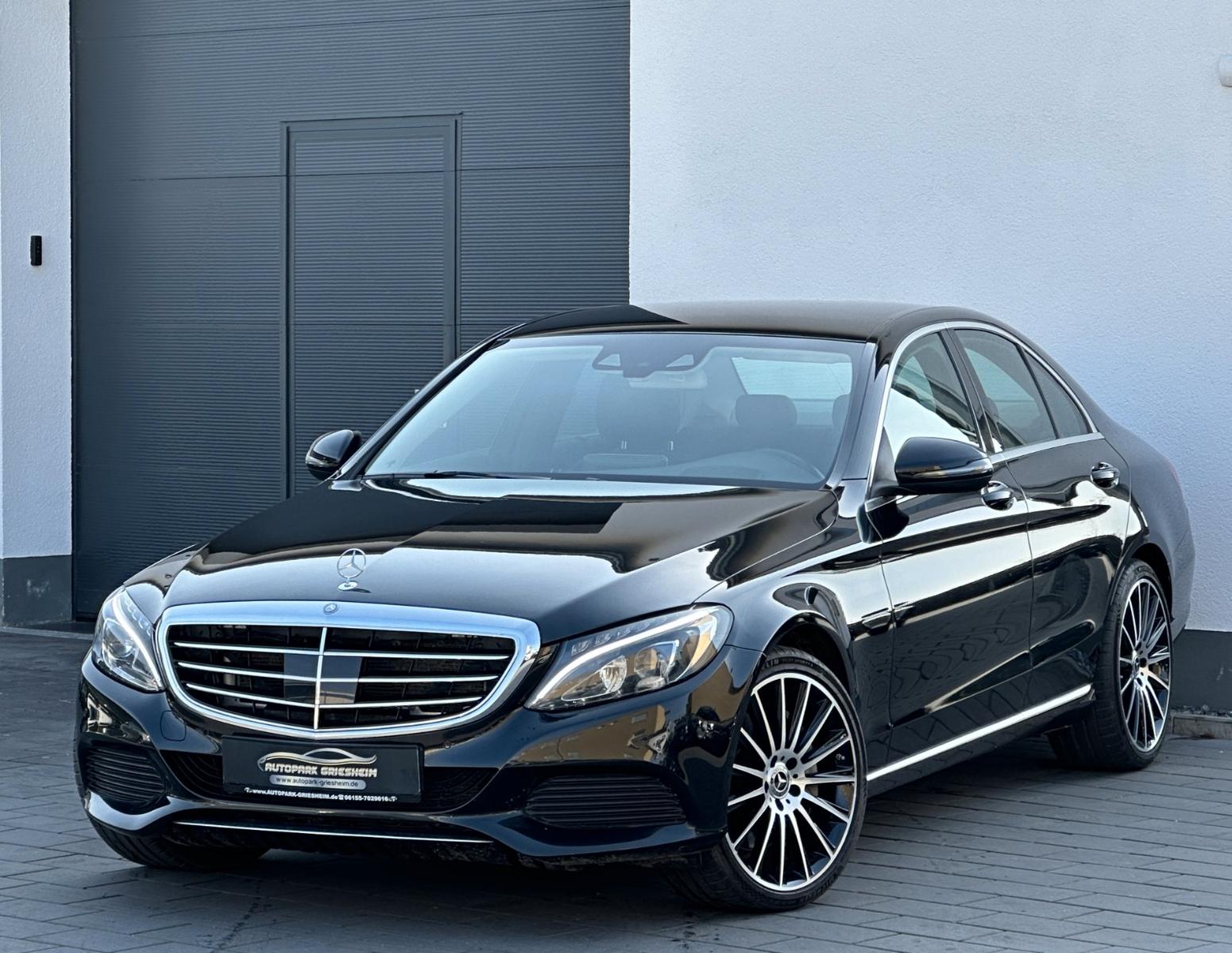 Mercedes-Benz C 400 4M*LUXURY*AMBIENT*BURM*DIST+*COMAND*KAMERA