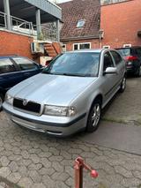 Skoda Octavia 2.0 TÜV NEU - gebrauchte Skoda Octavia aus dem Jahr 2000