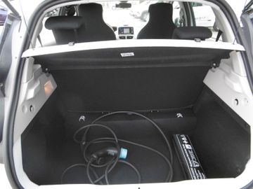 Fahrzeugabbildung Renault ZOE Life 40 KWh Batterie inklusive