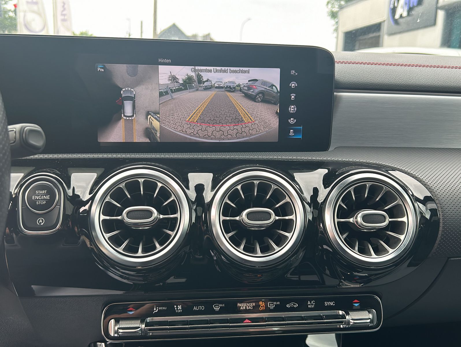 Fahrzeugabbildung Mercedes-Benz CLA 220 d Shooting Brake AMG Line
