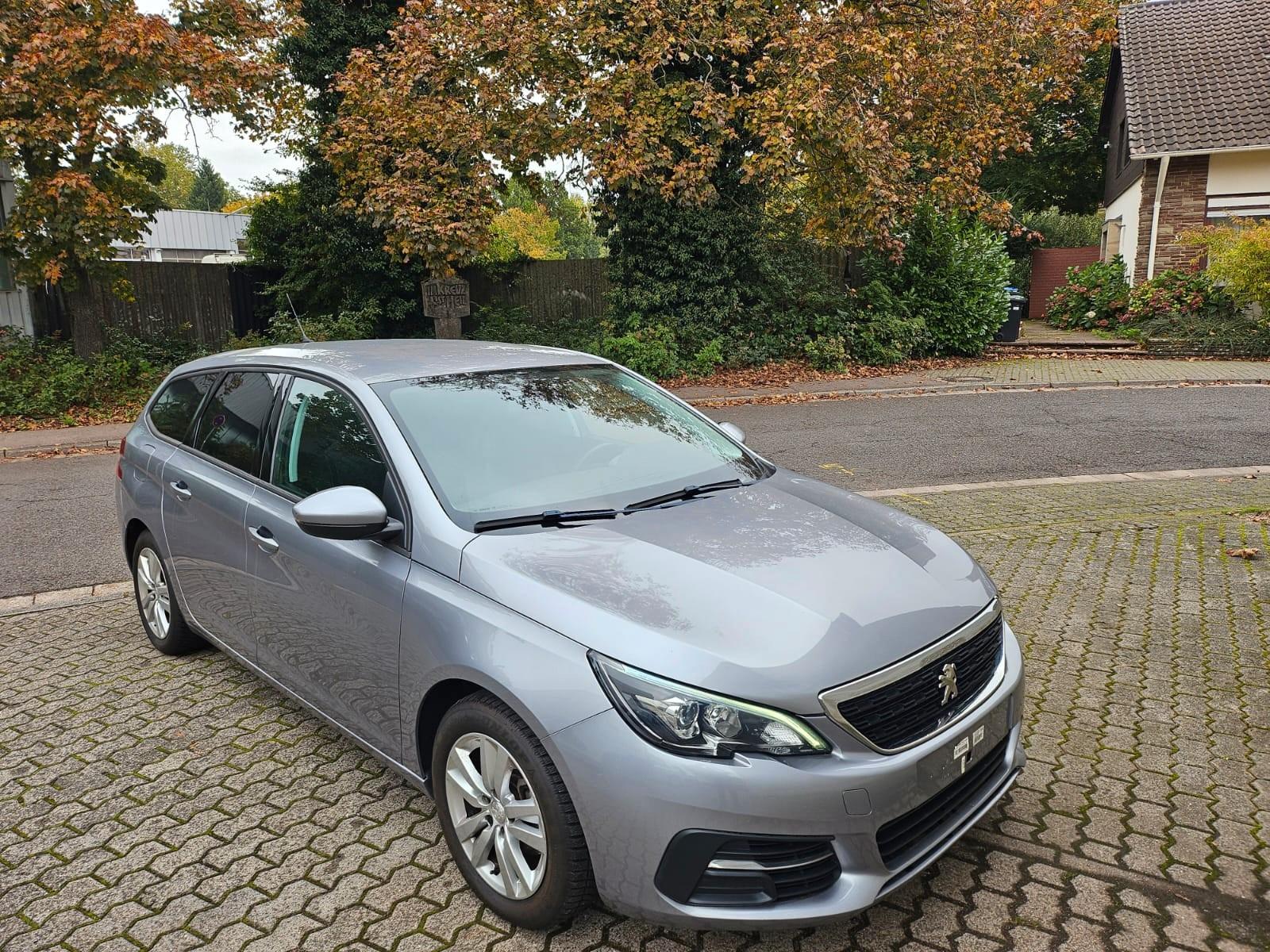 Peugeot 308 SW Active *KLIMA *KOMBI *NAVI *AUTOMATIC