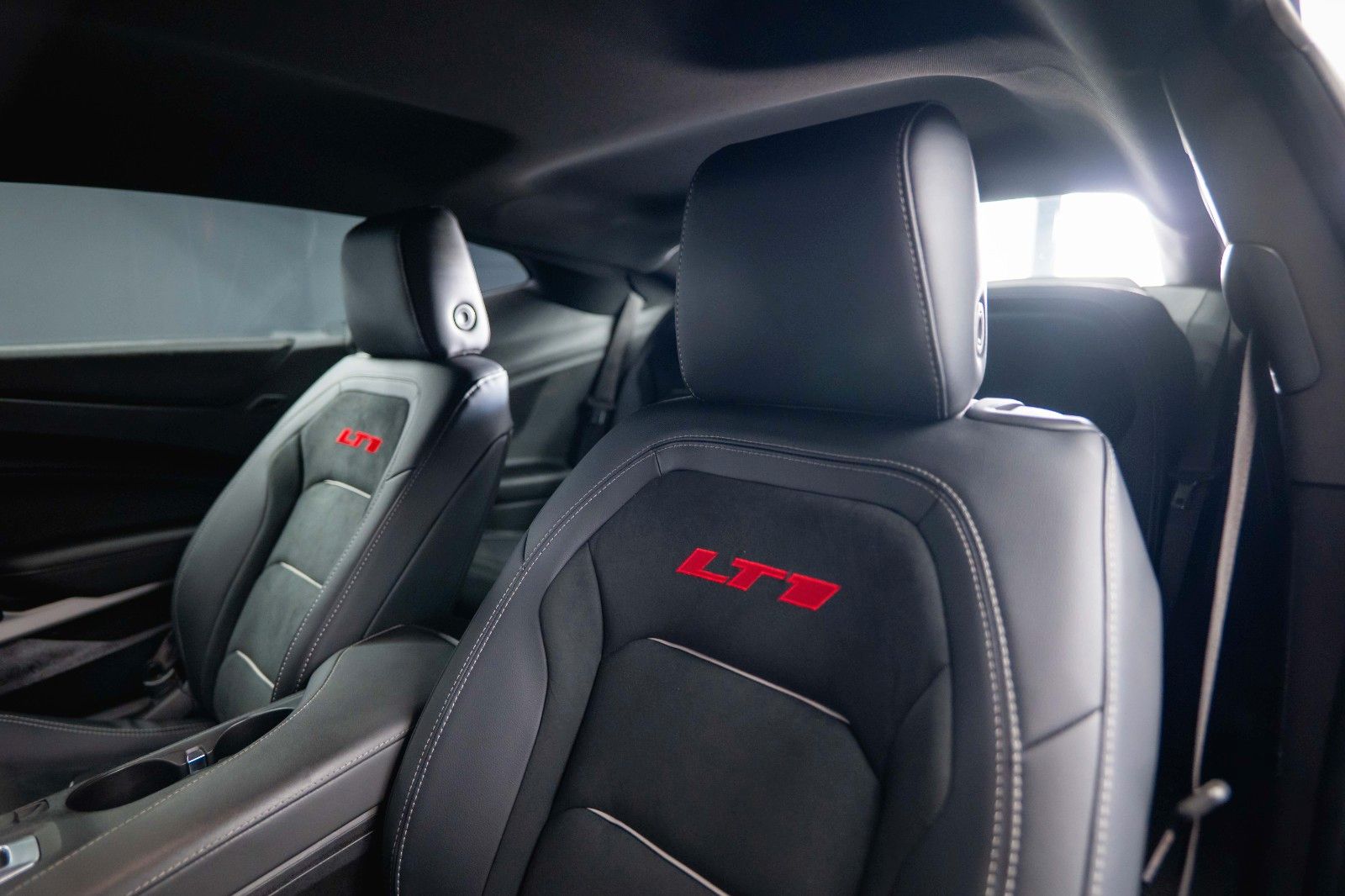 Fahrzeugabbildung Chevrolet Camaro 6.2 SS Coupe LT1 Performance *CarPlay*LED