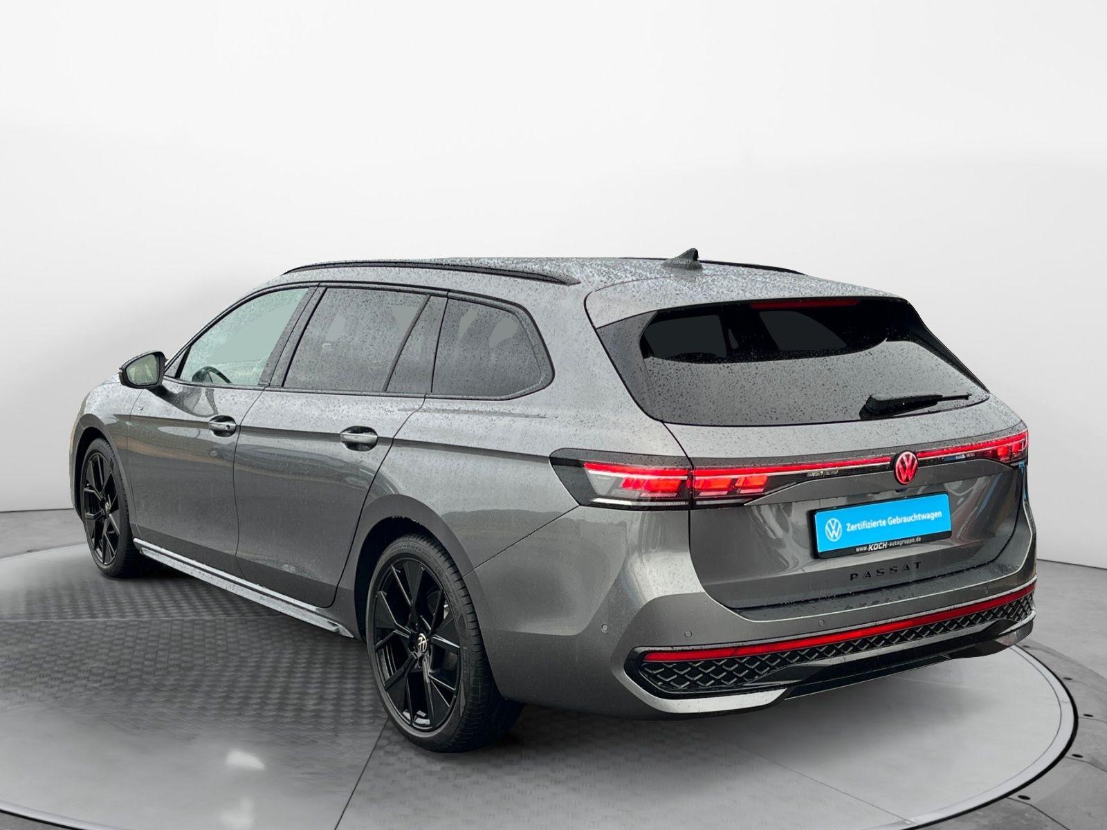 Volkswagen Passat Variant 2.0TDI R-Line DSG AHK Leder Pano 