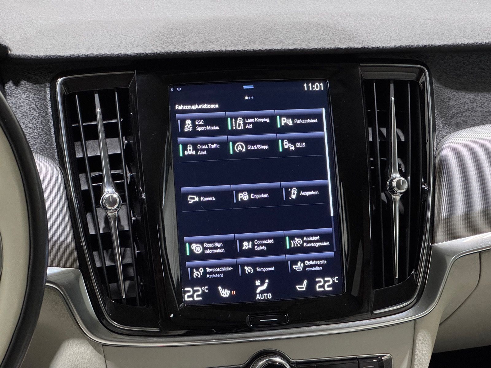 Volvo V90 Cross Country Pro D5 AWD | AHK LED NAVI 360° foto 8