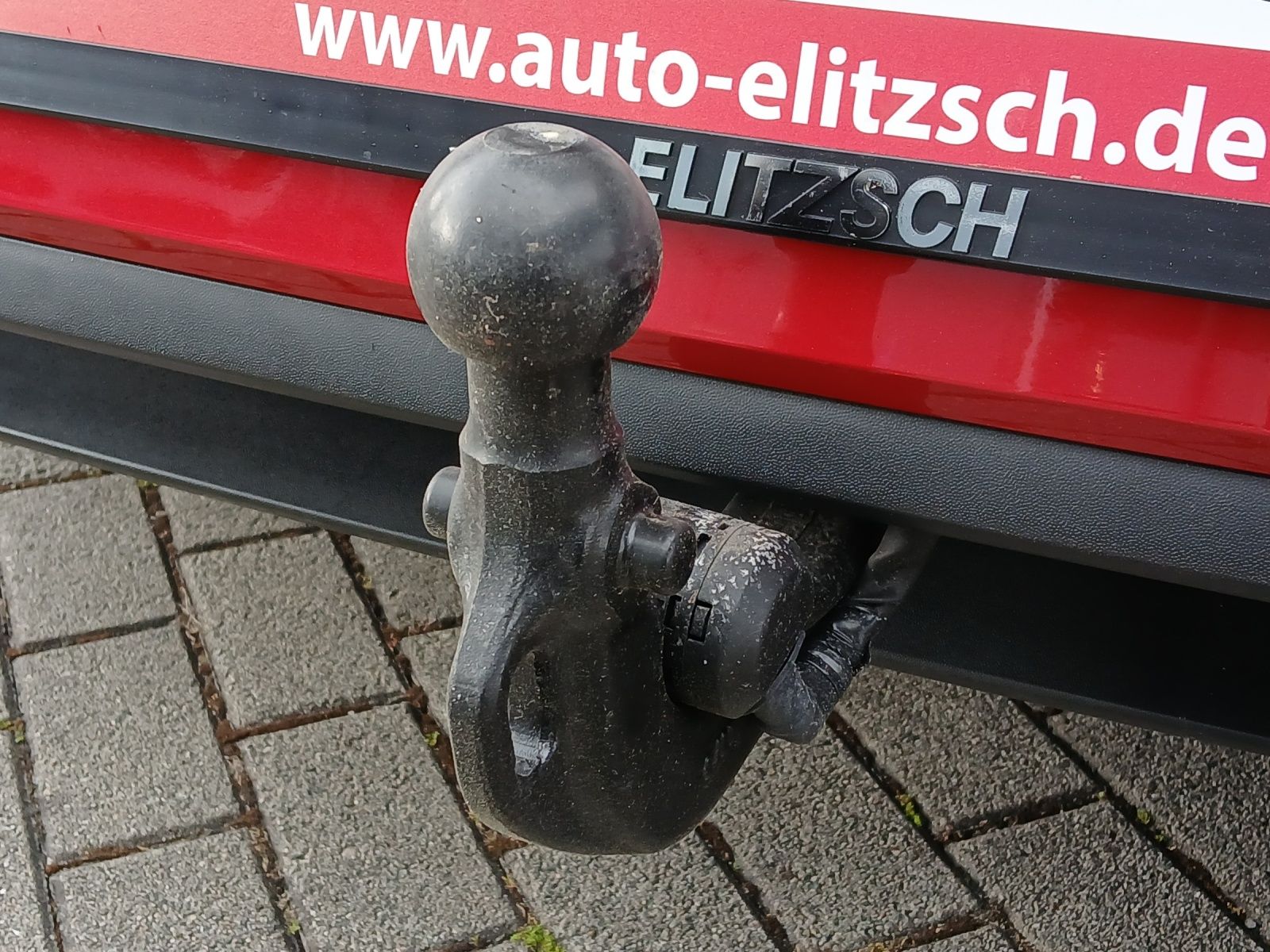 Fahrzeugabbildung Volkswagen Golf VIII GTI DSG Matrix AHK Navi Harman AID ACC