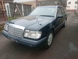 Mercedes-Benz E 220 W124 Klima F. Heber  - gebrauchte Mercedes-Benz E 220 aus dem Jahr 1993