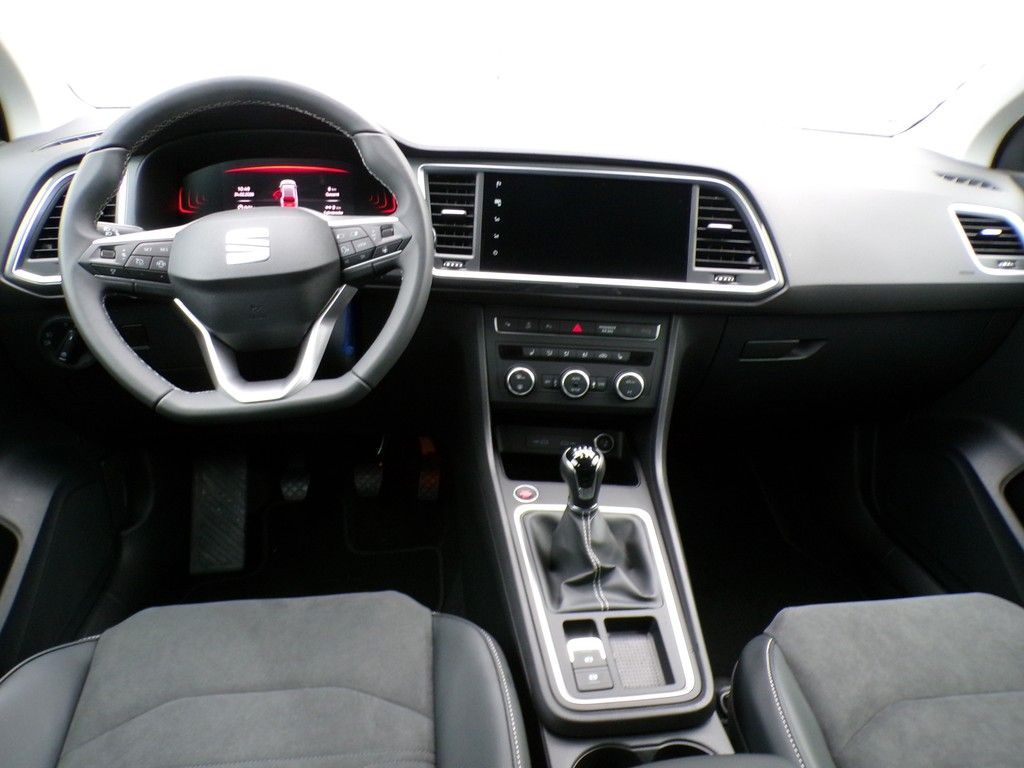 Fahrzeugabbildung SEAT Ateca 1.0 TSI Road Edition