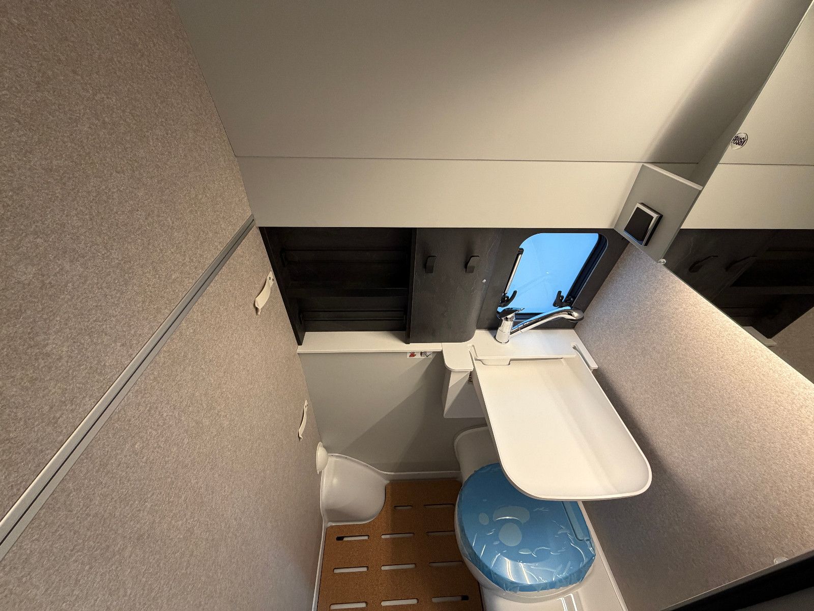 Fahrzeugabbildung HYMER / ERIBA / HYMERCAR Grand Canyon S Xperience 600 - 9.626€ sparen!