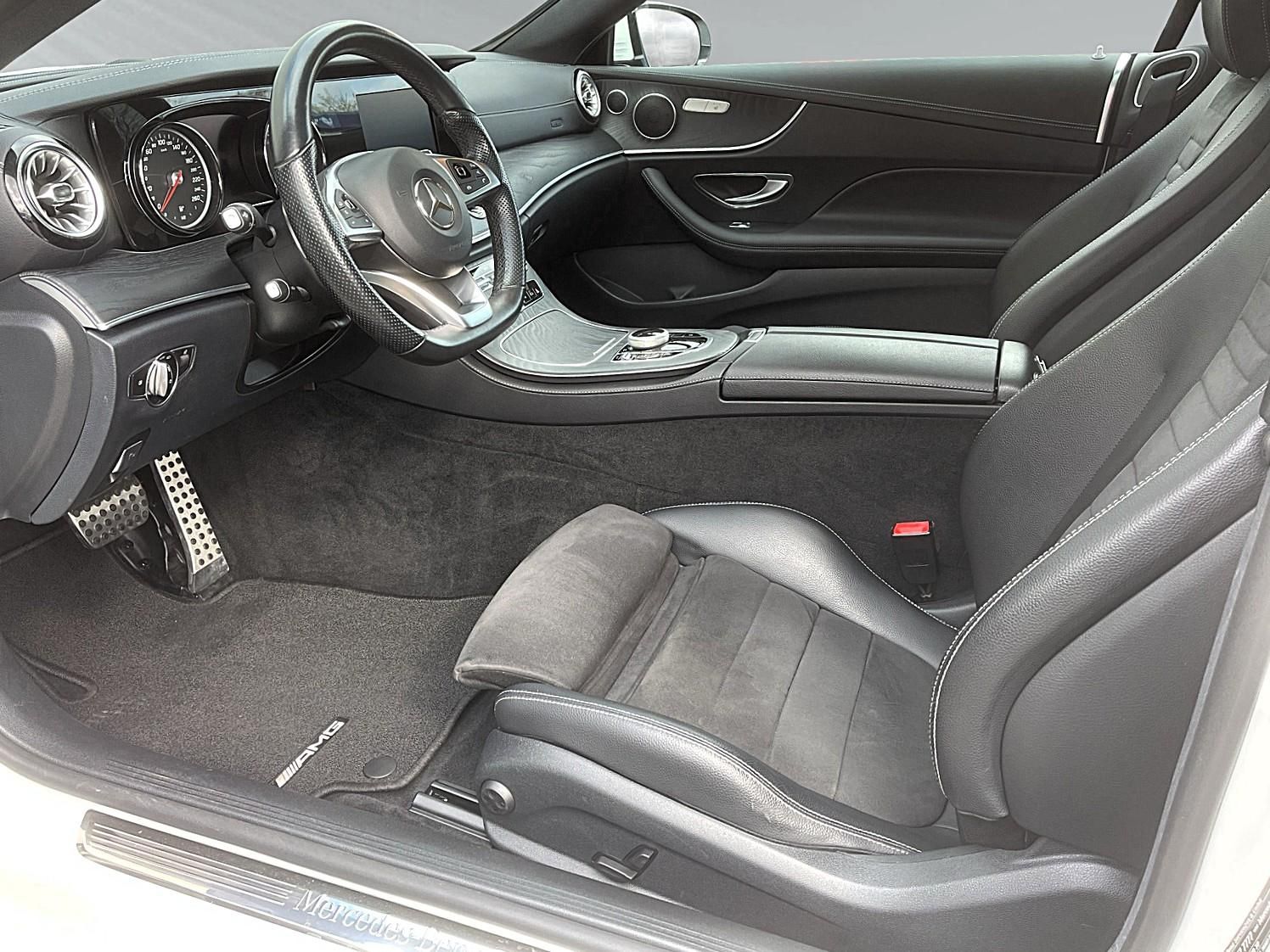 Mercedes-Benz E 200 CGI Coupé 9G-Tronic AMG Line LED PANO NAVI foto 8
