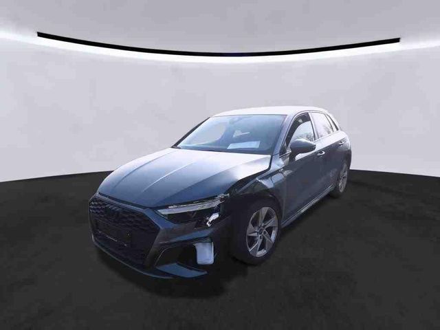 Audi A3 40 TFSI E S LINE /VIRTUAL/TEMPO/PDC/SHZ