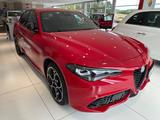 Alfa Romeo Giulia Competizione Q4 - : Scheckheftgepflegt, Limousine, mit Klimaanlage