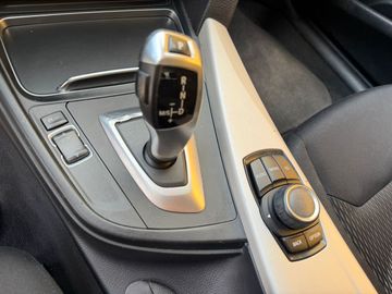 BMW 320 - 8