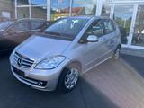 Mercedes-Benz A 180 Aut. Elegance, Einparkhilfe - Mercedes-Benz A 180 in Kassel