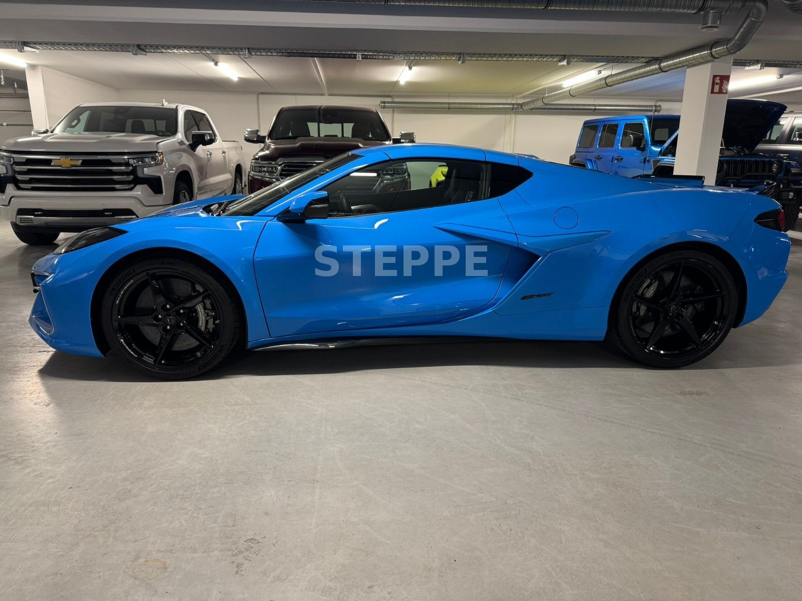 Corvette C8 E-Ray 3LZ Coupe EU-Mod Herst.Garantie