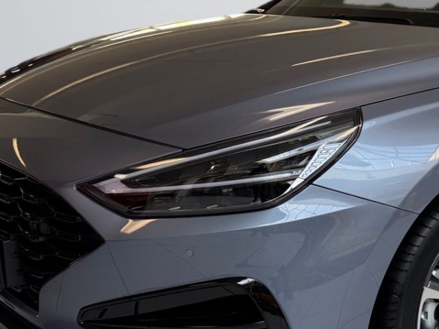 Fahrzeugabbildung Hyundai i30 Advantage 1.0 T-GDI EU6e Navi Digitales Cock