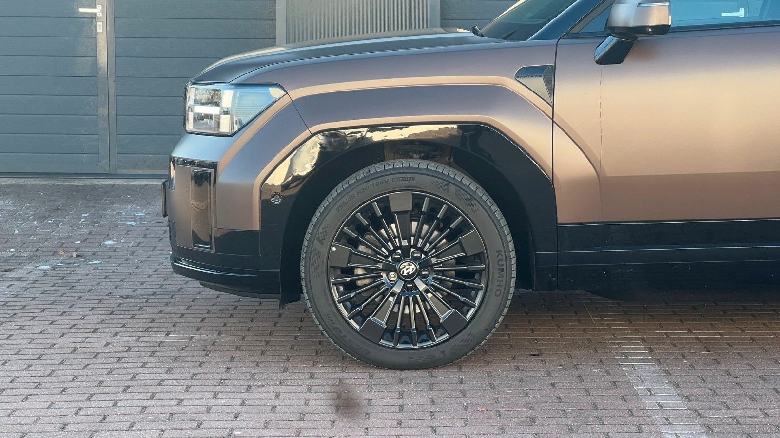 Fahrzeugabbildung Hyundai SANTA FE 1.6T-GDI HEV Blackline *Standhzg*AHK*