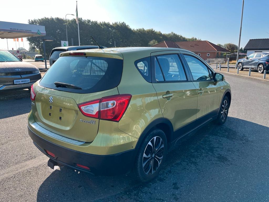 Suzuki SX4