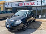 Lancia Ypsilon 1.2 69 CV 5 porte S&S Platinum - Lancia Ypsilon mit Schiebedach