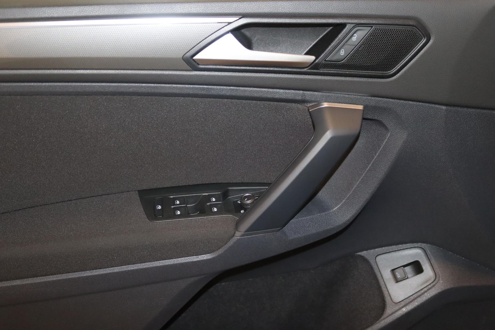 Volkswagen Tiguan 2.0 TSI R-Line 4M.-Virt.-AHK-LED-SHZ-PDC-, миниатюра 10