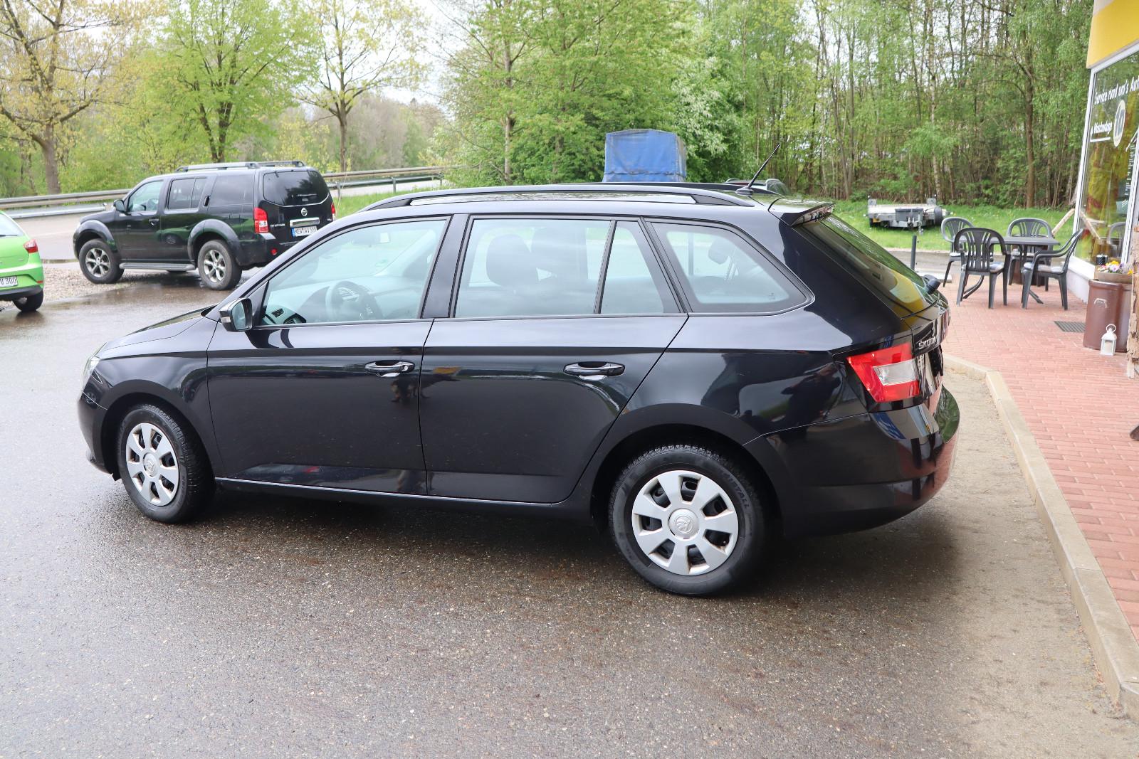 Skoda Fabia Combi Active Sitzheizung AHK