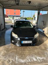 Ford Focus 2011 , 1,6 Benzin - Ford Focus aus 2011: Focus2011