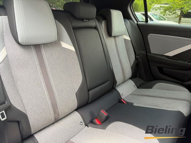 Astra Elegance, 1.2Turbo Navi Digitales Cockpit 
