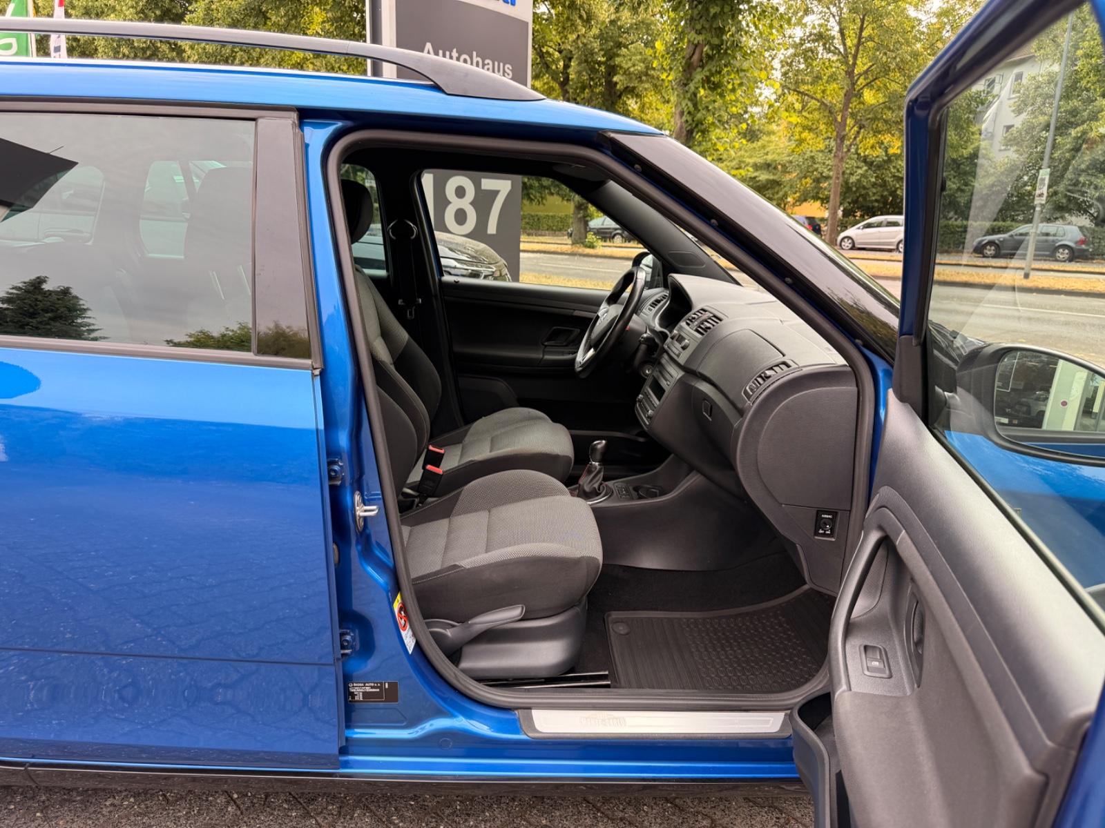 Skoda Fabia Combi Monte Carlo KLIMAAUTO TEMPOMAT PDC