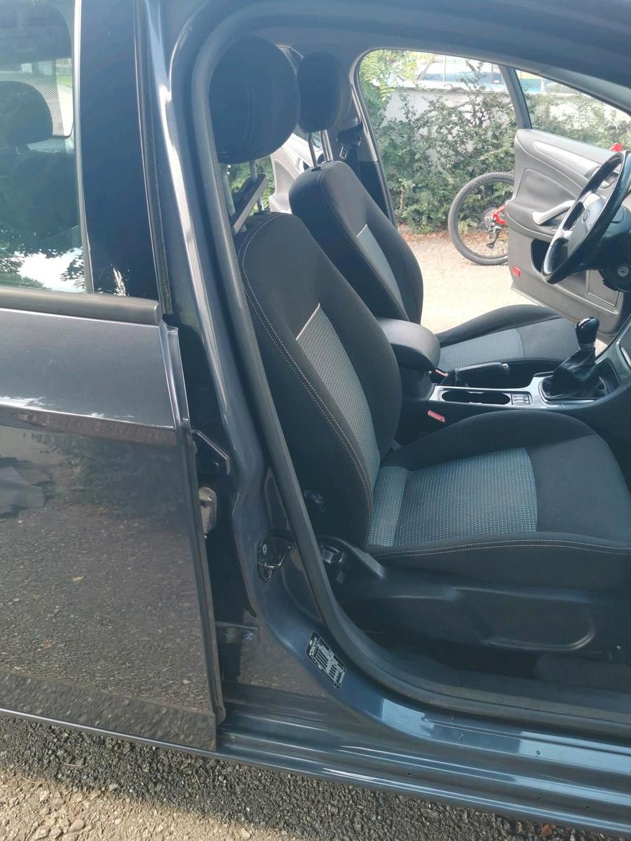 Ford Mondeo 2010 — photo 6