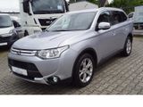 Mitsubishi Outlander Diamant Edition 4WD, Navi, AHK, Euro 5 - Mitsubishi Outlander mit Diesel-Antrieb: Allradantrieb
